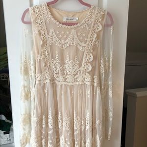 Chicwish Mi Amore Lace dress size Large cream